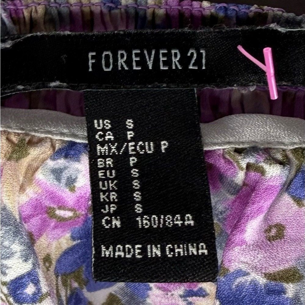 Forever 21 Floral Off-Shoulder Blouse - Purple and Cream - Picture 5 of 5